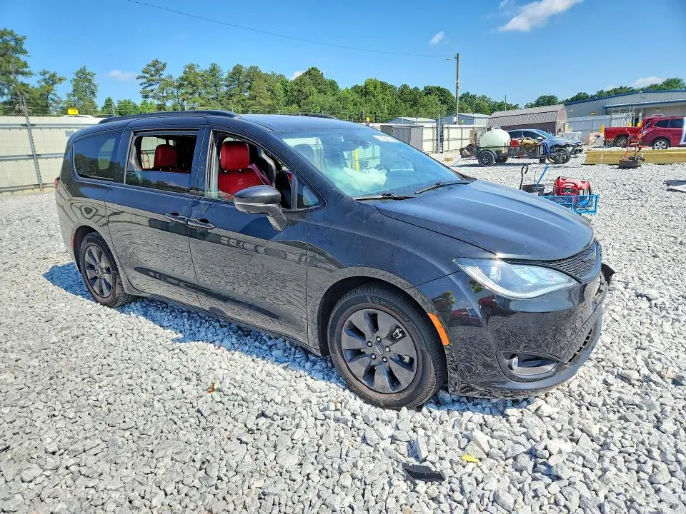 2020 CHRYSLER PACIFICA HYBRID LIMITED  