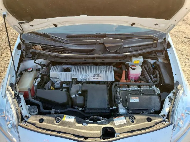 2015 TOYOTA PRIUS TWO  