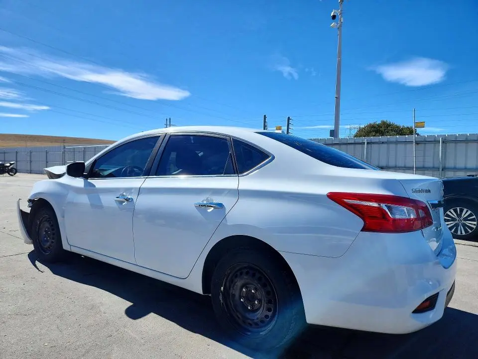 2017 NISSAN SENTRA SV  