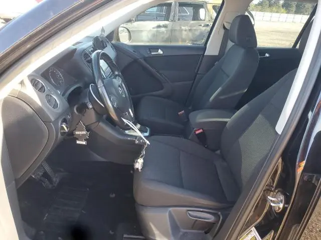 2013 VOLKSWAGEN TIGUAN S  