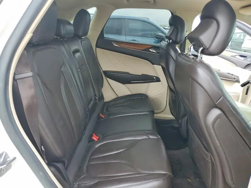 2015 LINCOLN MKC   