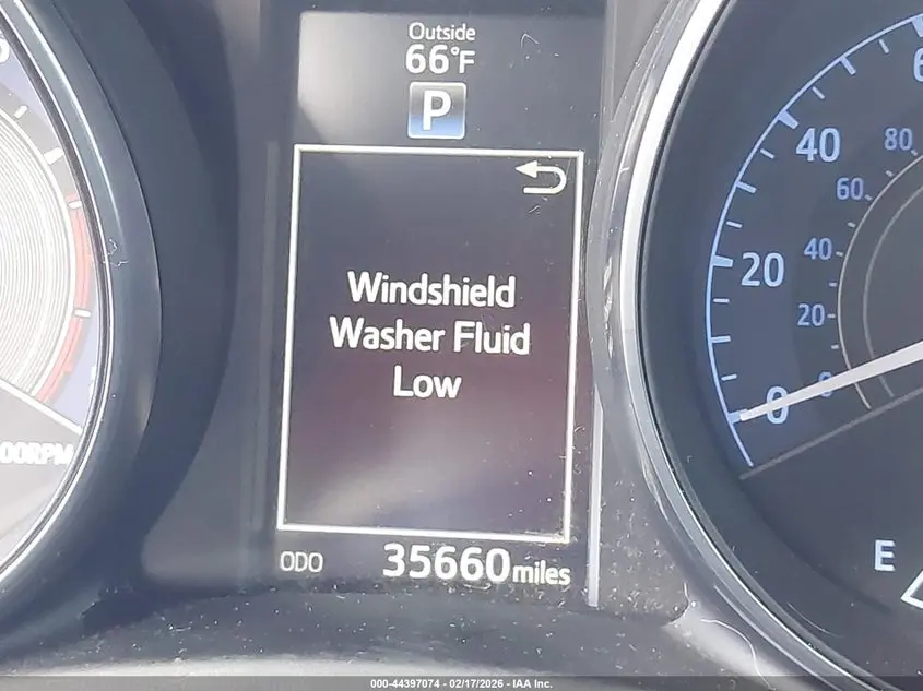 2018 TOYOTA COROLLA IM  