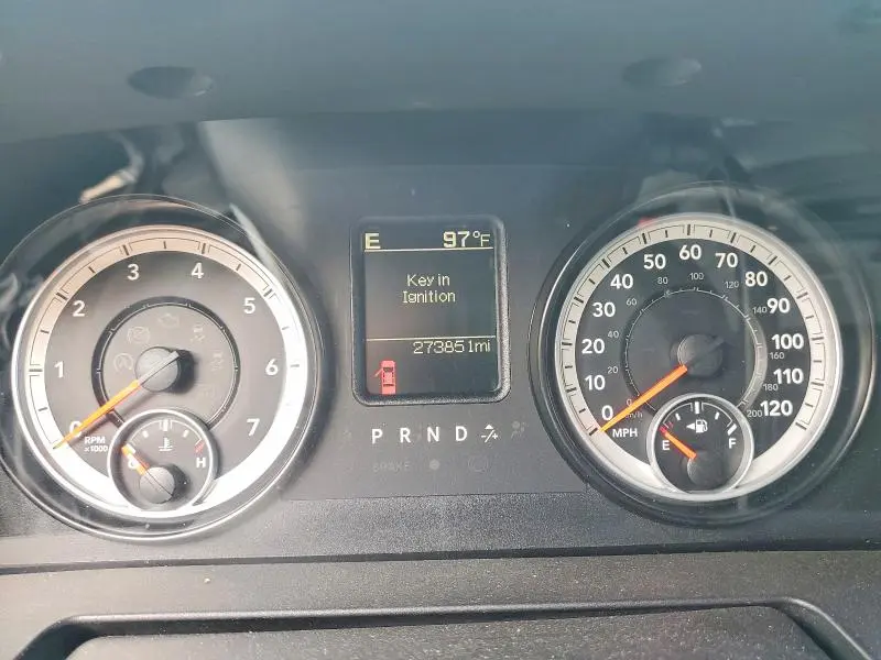 2014 RAM 1500 ST  
