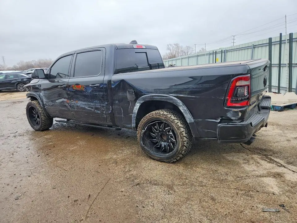 2019 RAM 1500 LARAMIE  