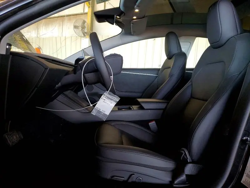 2026 TESLA MODEL 3   