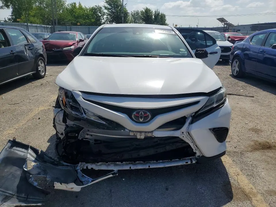 2020 TOYOTA CAMRY SE NIGHTSHADE  