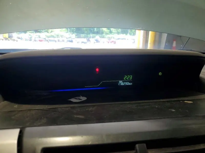 2014 TOYOTA PRIUS   