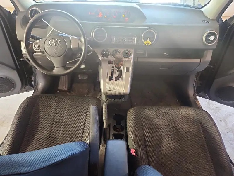 2010 TOYOTA SCION XB  