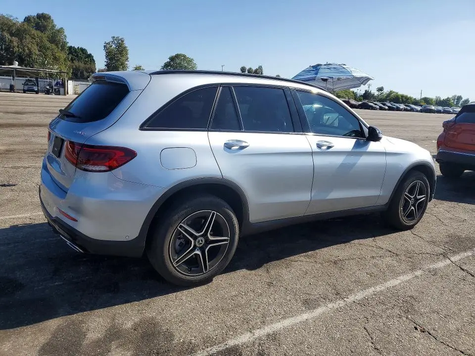 2022 MERCEDES-BENZ GLC 300 4MATIC  