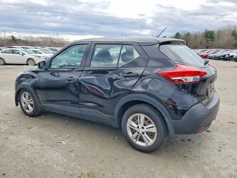 2020 NISSAN KICKS S  