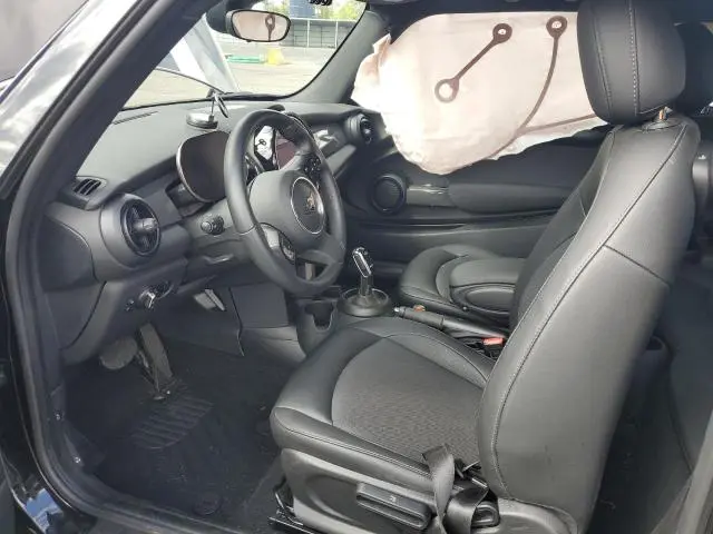 2022 MINI COOPER   