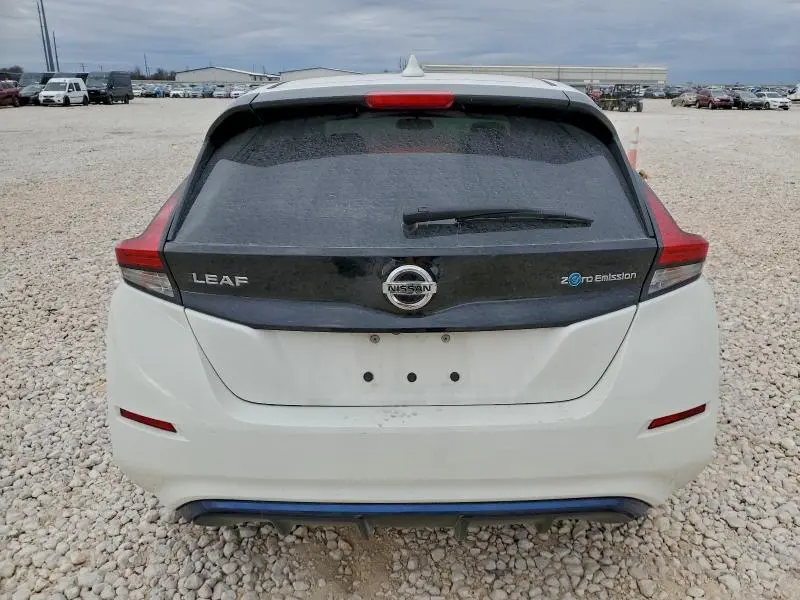 2018 NISSAN LEAF S  