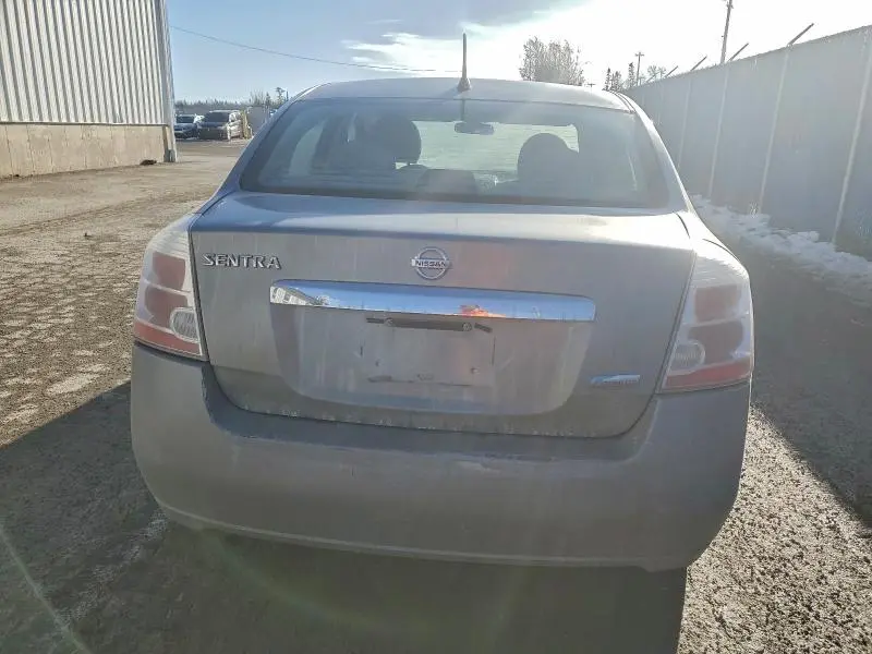 2010 NISSAN SENTRA 2.0  