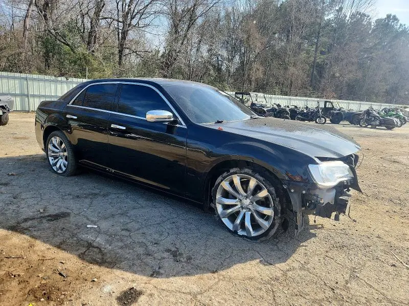 2018 CHRYSLER 300 LIMITED  