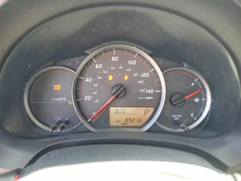 2014 TOYOTA YARIS 3-DOOR L  