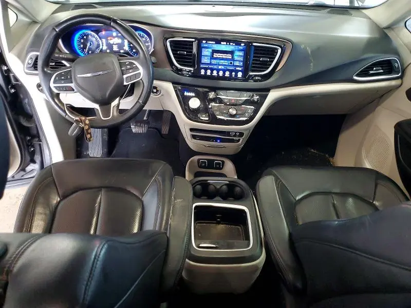 2017 CHRYSLER PACIFICA TOURING L PLUS  