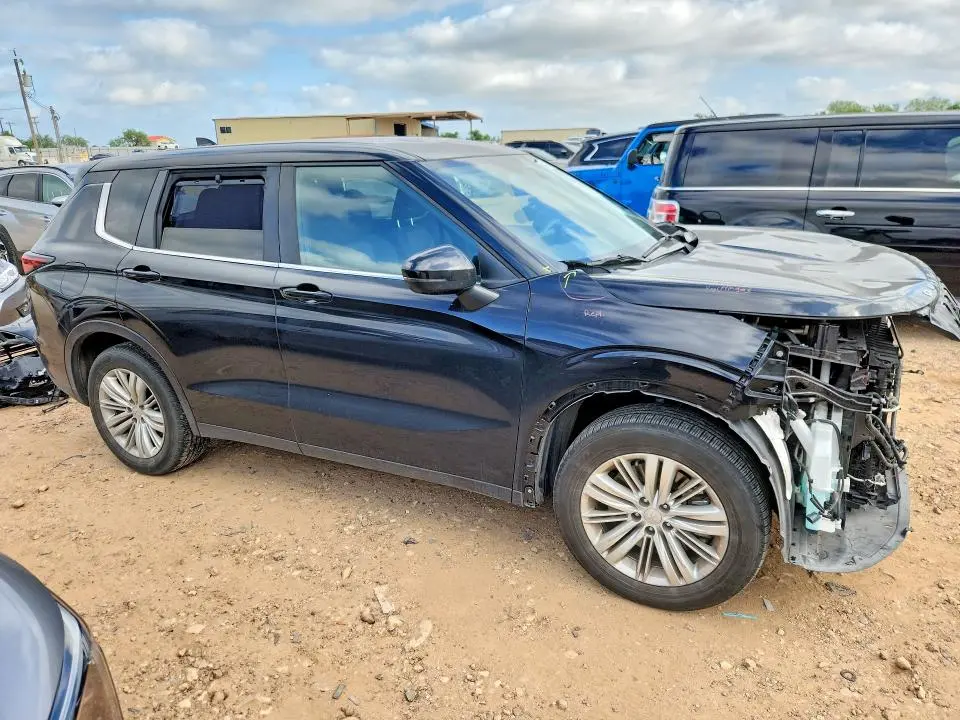 2024 MITSUBISHI OUTLANDER ES  