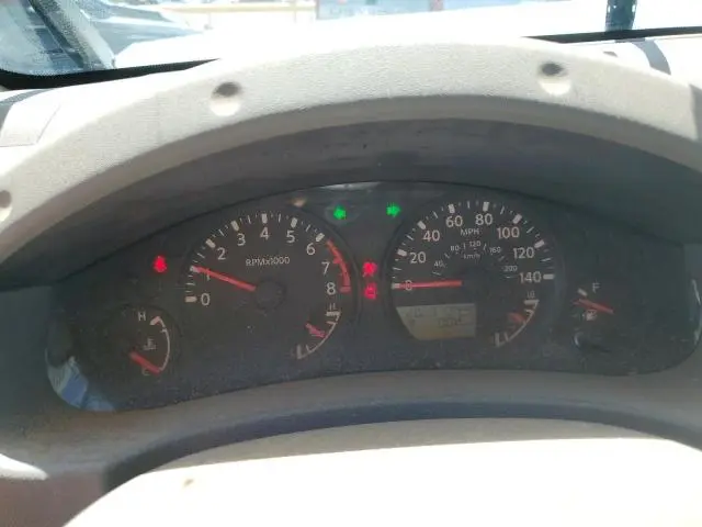 2014 NISSAN FRONTIER S  