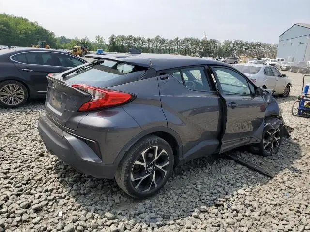 2019 TOYOTA C-HR XLE  