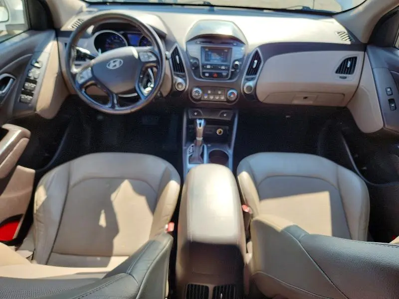 2014 HYUNDAI TUCSON SE  