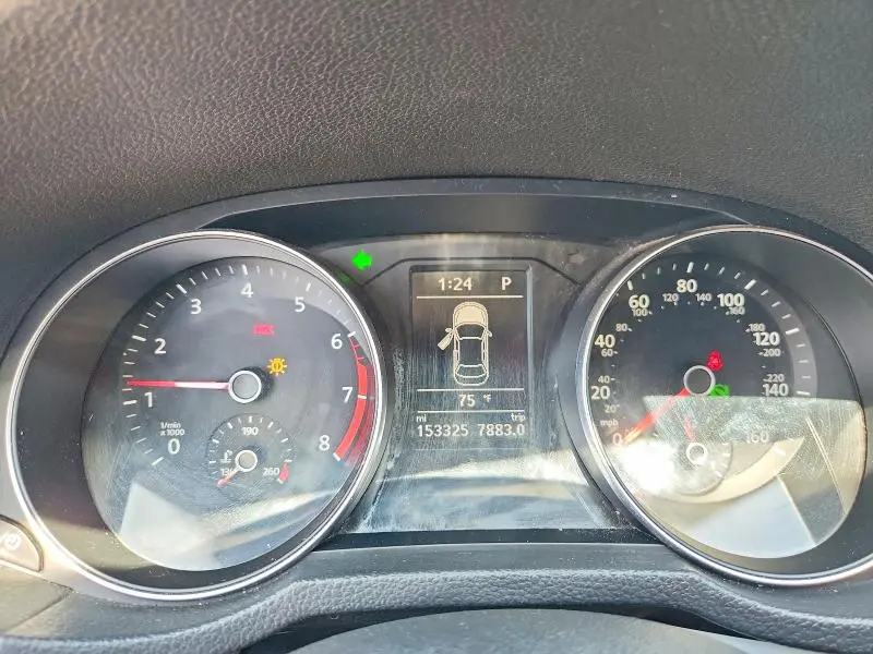 2017 VOLKSWAGEN PASSAT SE  