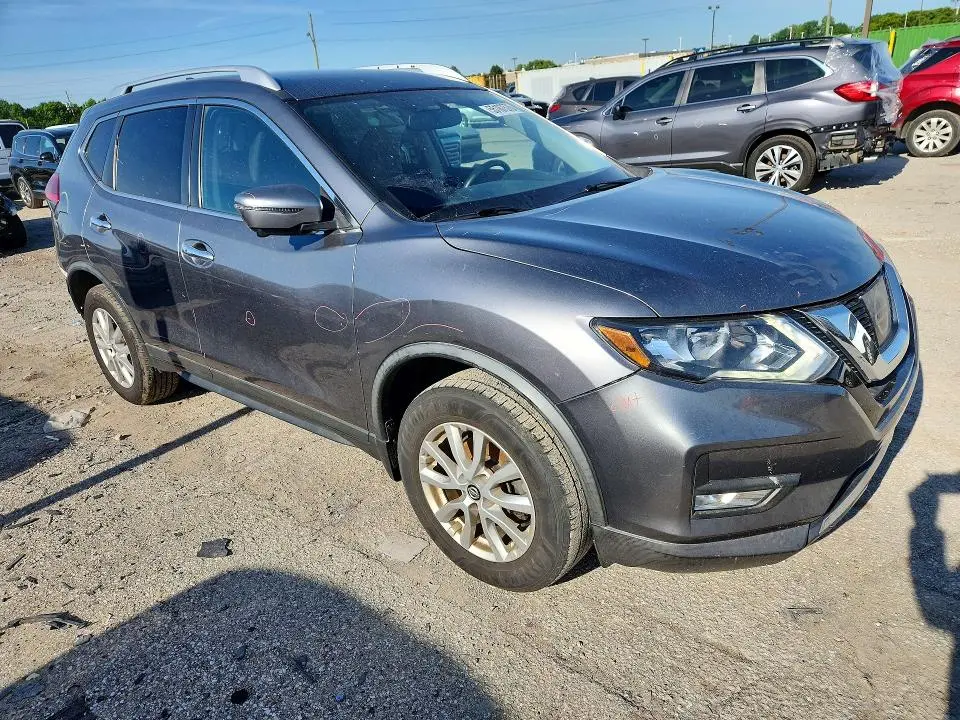 2017 NISSAN ROGUE SV  