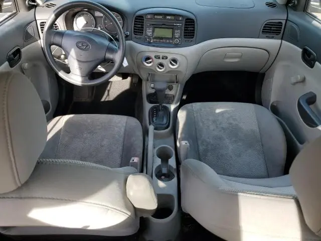 2011 HYUNDAI ACCENT GLS  