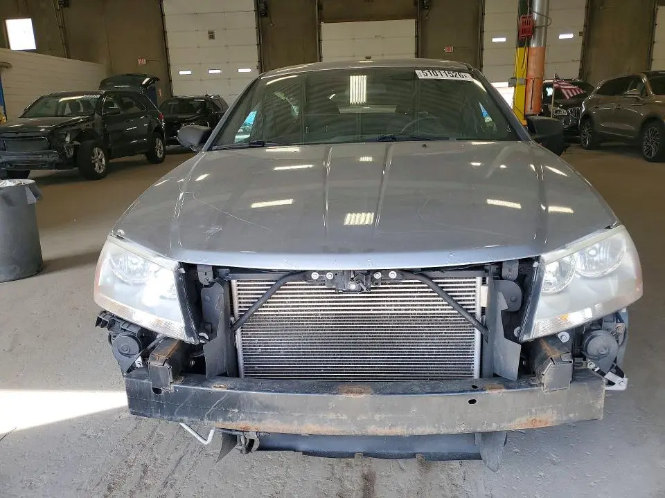 2014 DODGE AVENGER SE  