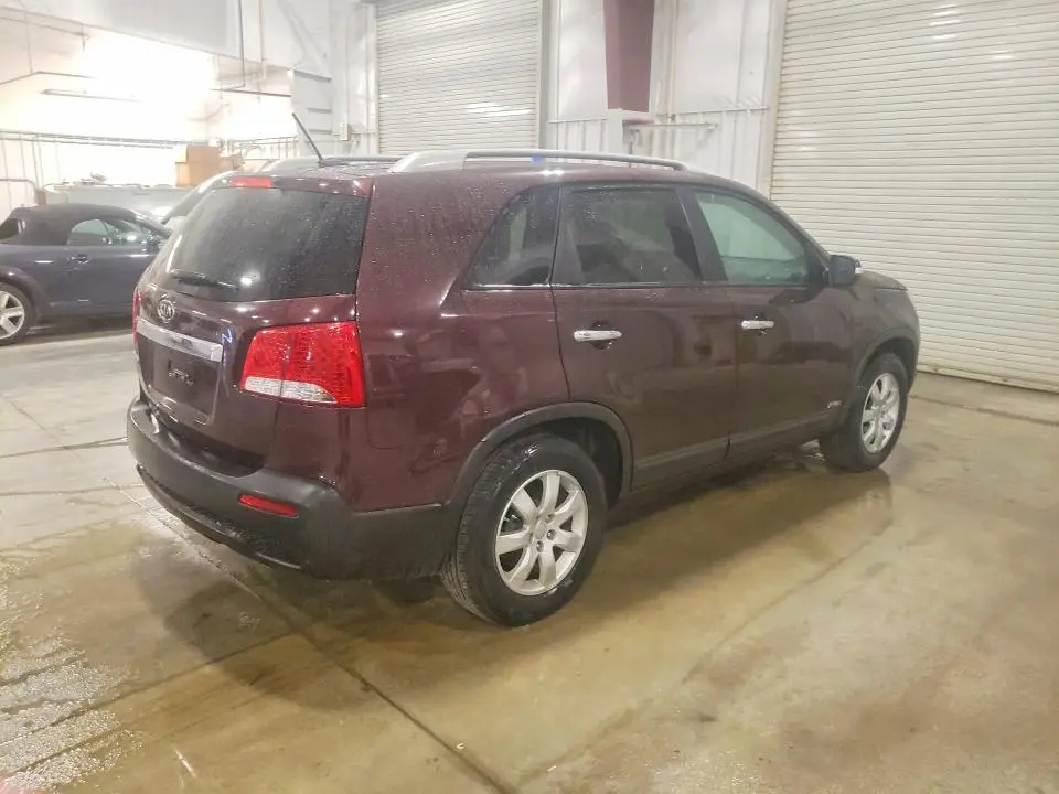 2012 KIA SORENTO LX  