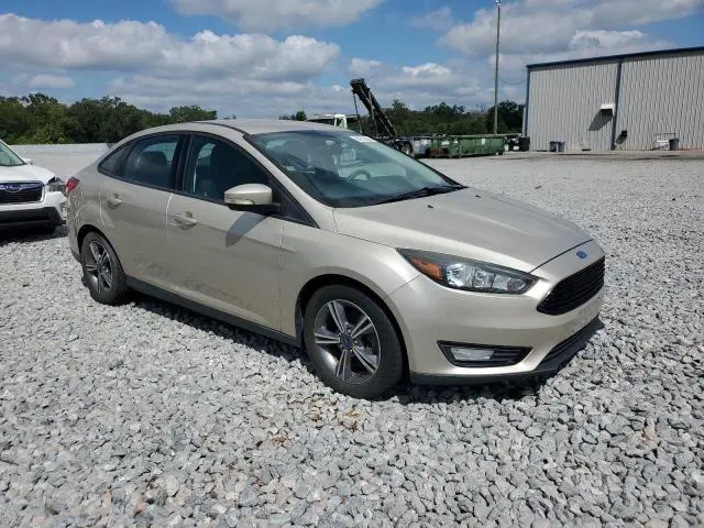 2017 FORD FOCUS SE  