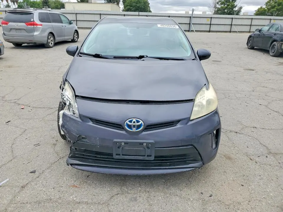 2015 TOYOTA PRIUS FOUR  