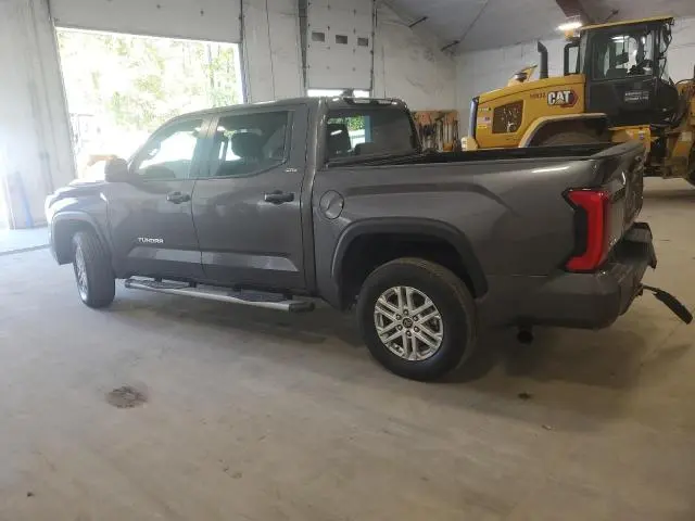 2024 TOYOTA TUNDRA CREWMAX SR  