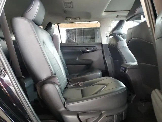 2023 TOYOTA HIGHLANDER L  