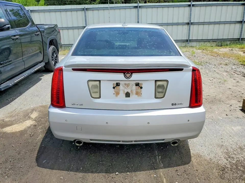 2010 CADILLAC STS   