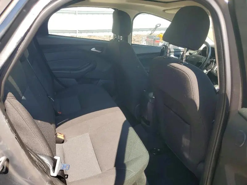 2017 FORD FOCUS SEL  