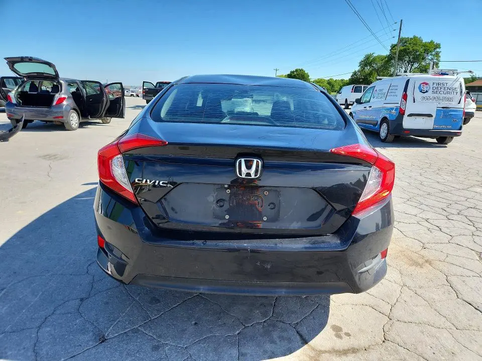 2016 HONDA CIVIC LX  
