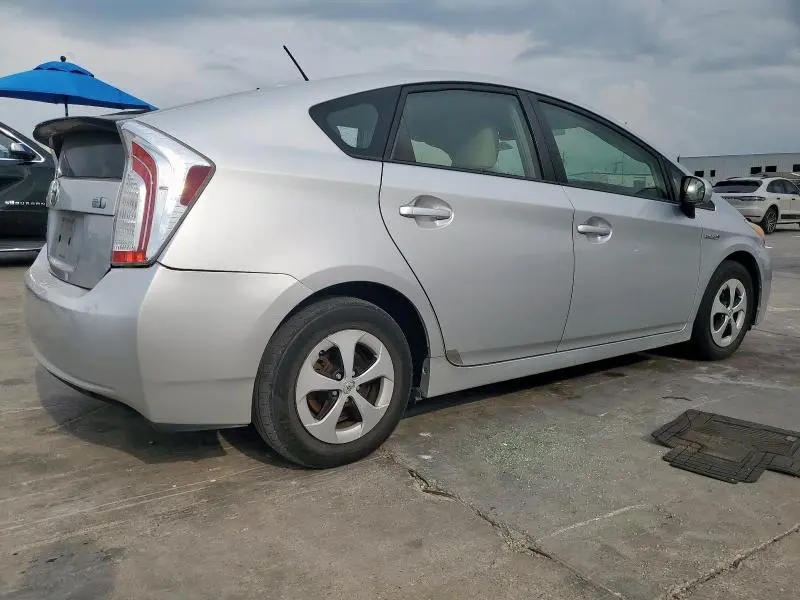 2014 TOYOTA PRIUS   