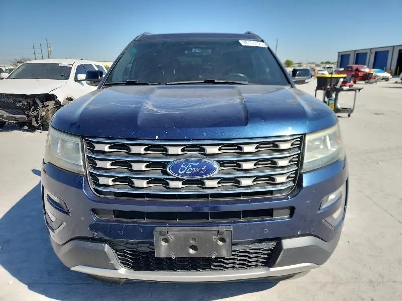 2017 FORD EXPLORER XLT  