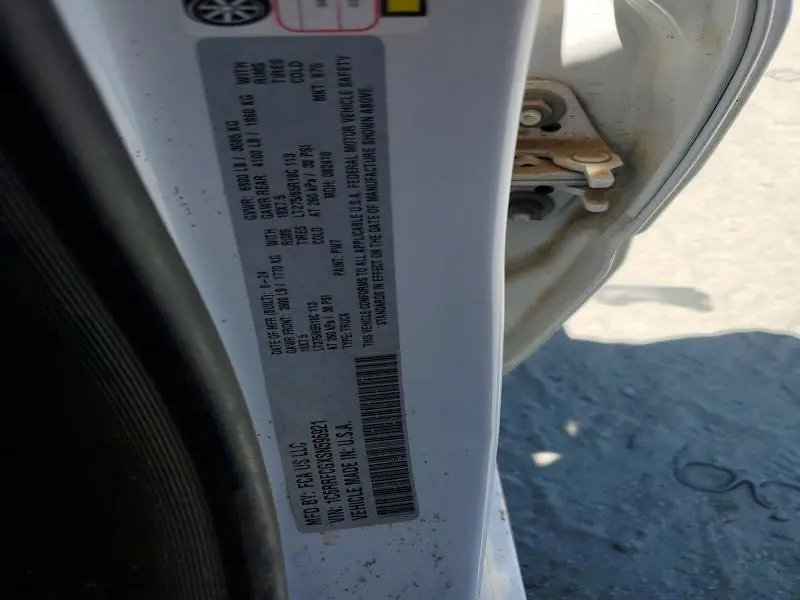 2025 RAM 1500 TRADESMAN  