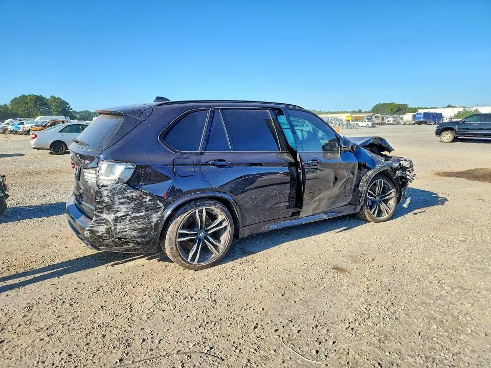 2016 BMW X5 M  