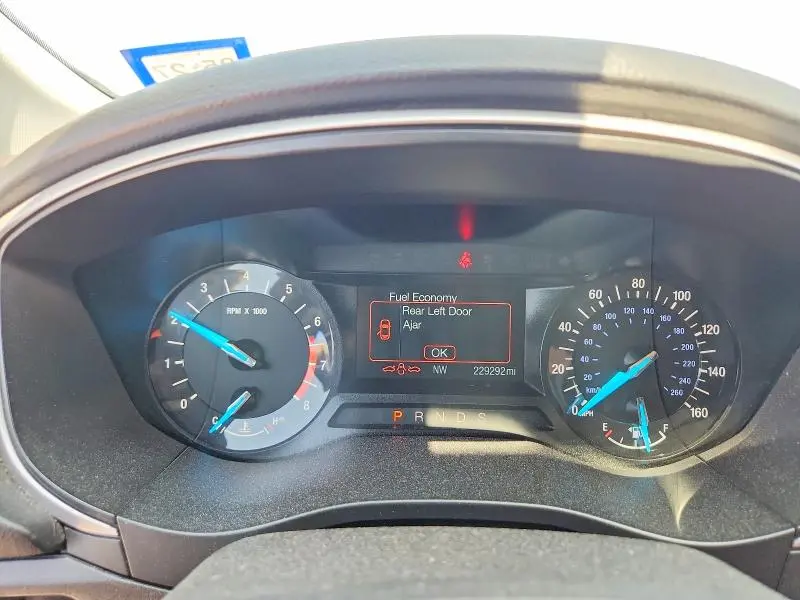 2016 FORD FUSION SE  