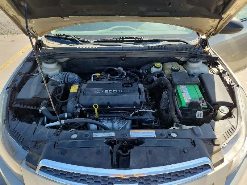 2014 CHEVROLET CRUZE LS  