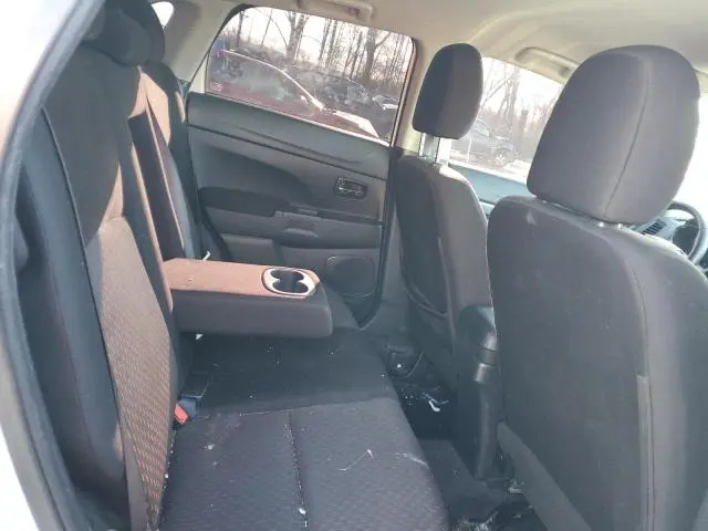 2019 MITSUBISHI OUTLANDER SPORT ES  