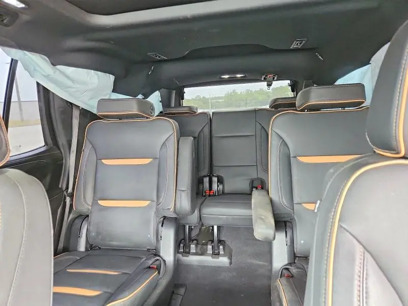 2024 GMC YUKON AT4  