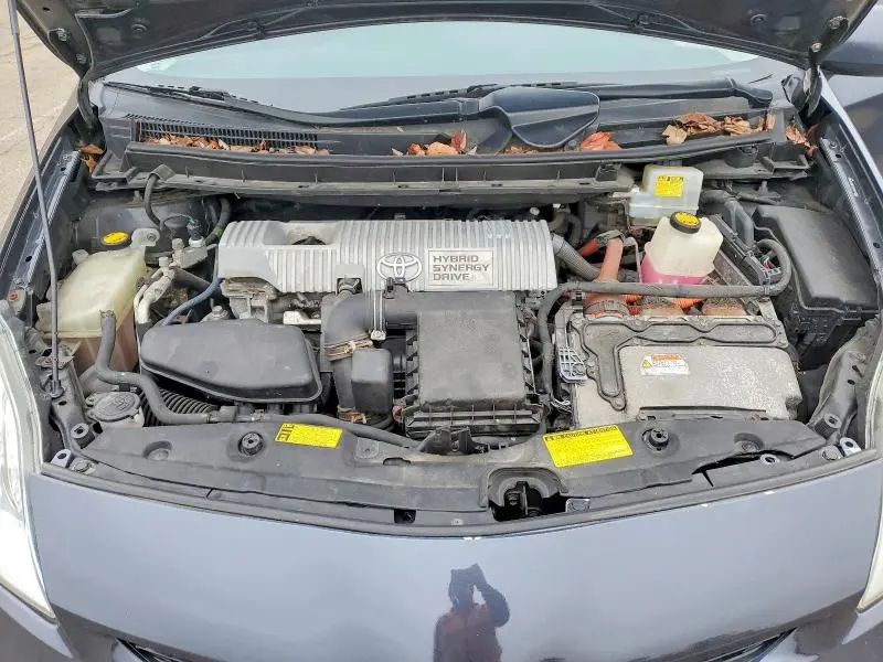 2010 TOYOTA PRIUS IV  