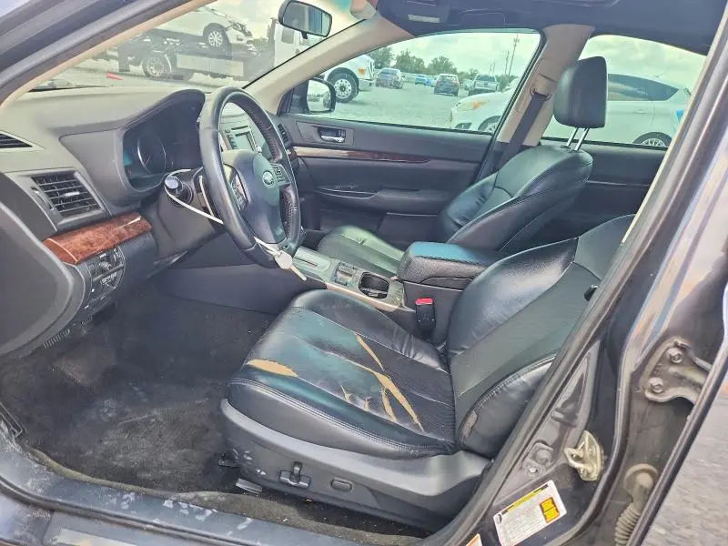 2013 SUBARU LEGACY 2.5I LIMITED  