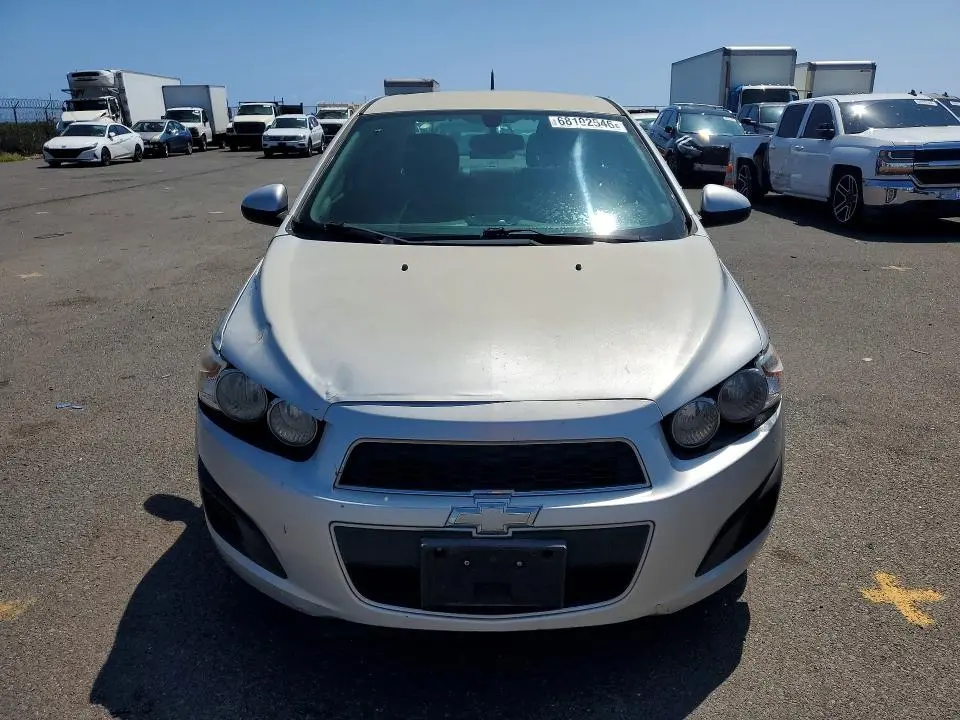 2014 CHEVROLET SONIC LT  