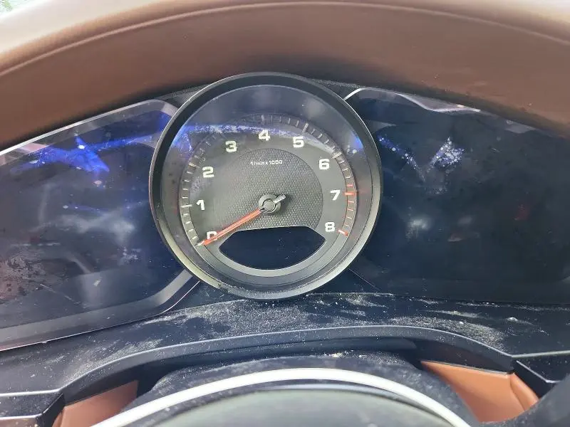 2019 PORSCHE CAYENNE   