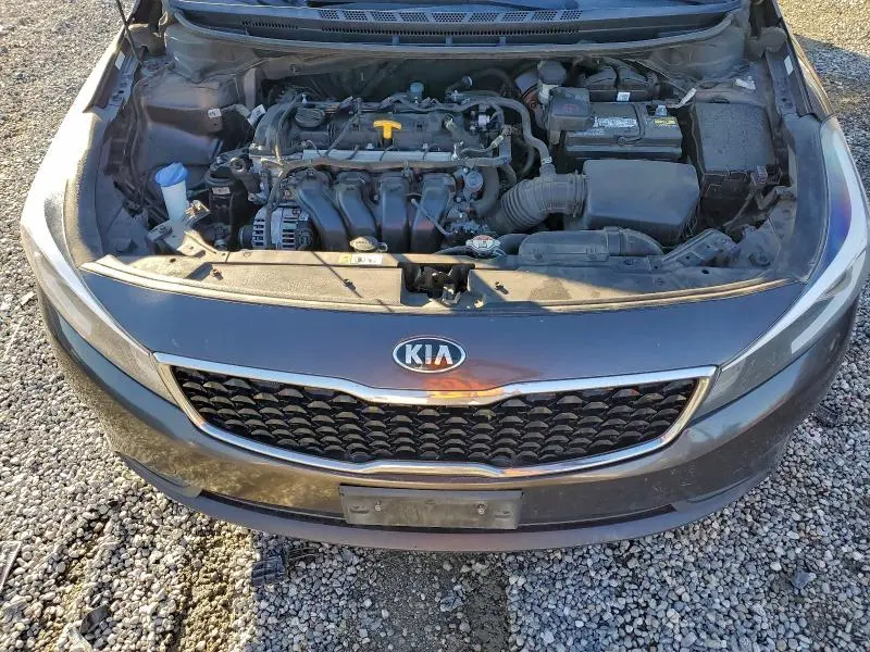 2017 KIA FORTE LX  