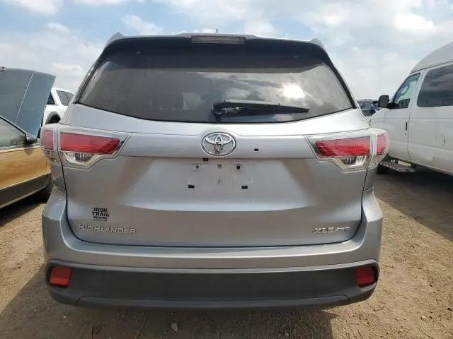2014 TOYOTA HIGHLANDER XLE  